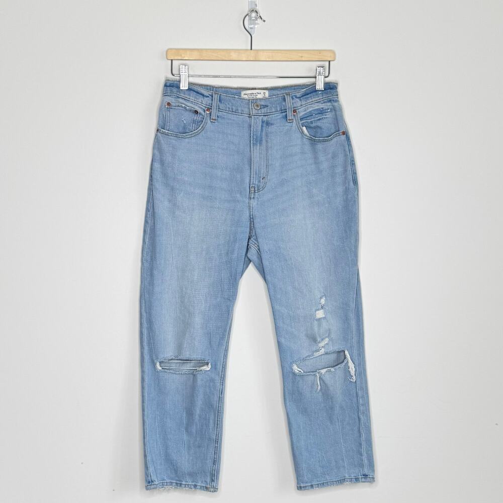 Abercrombie & Fitch Light Wash Straight Leg Jeans with Knee Rips - Picture 2 of 5